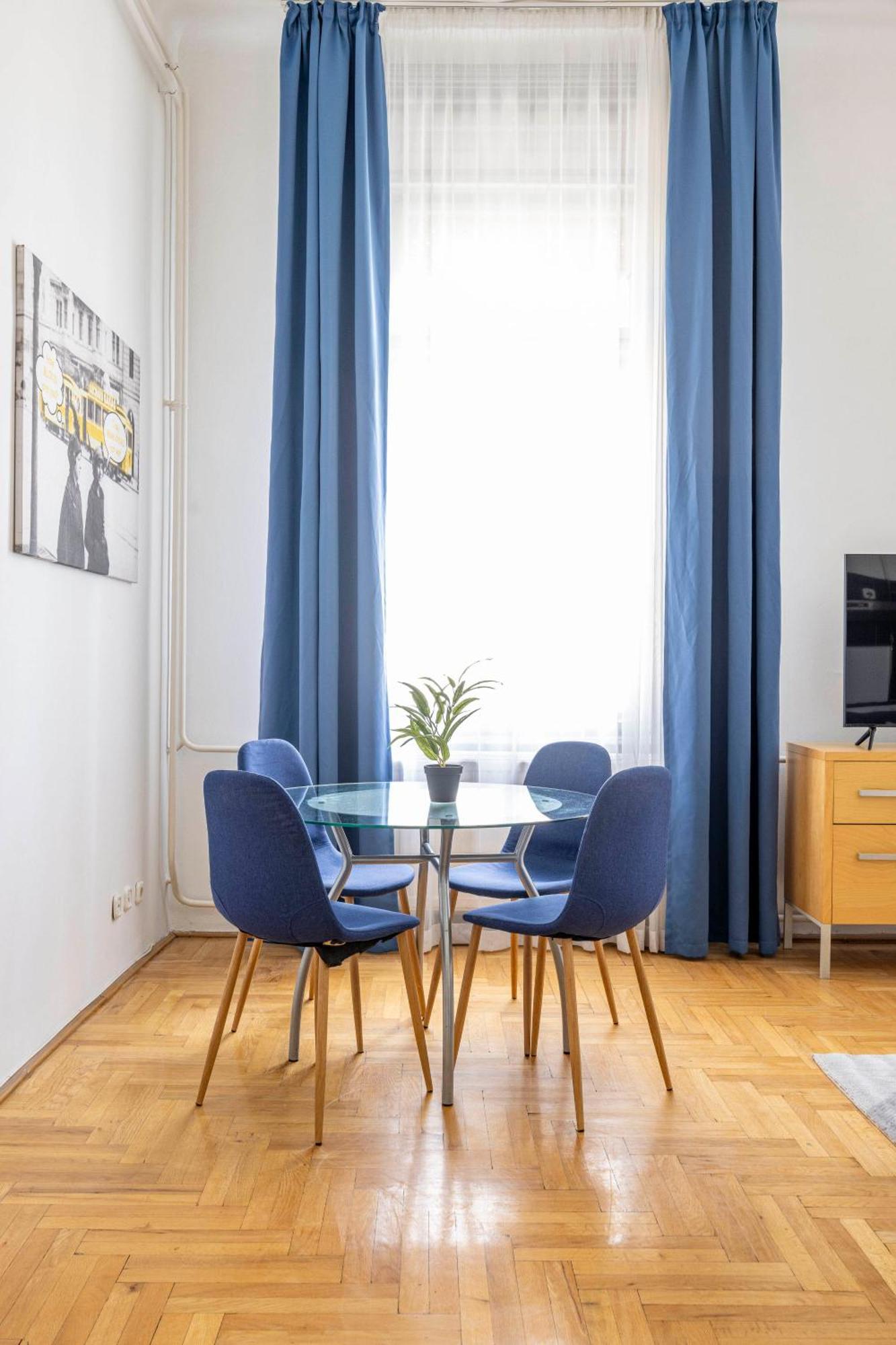 Super Central Cozy Home On The St. Stephen Road بودابست المظهر الخارجي الصورة
