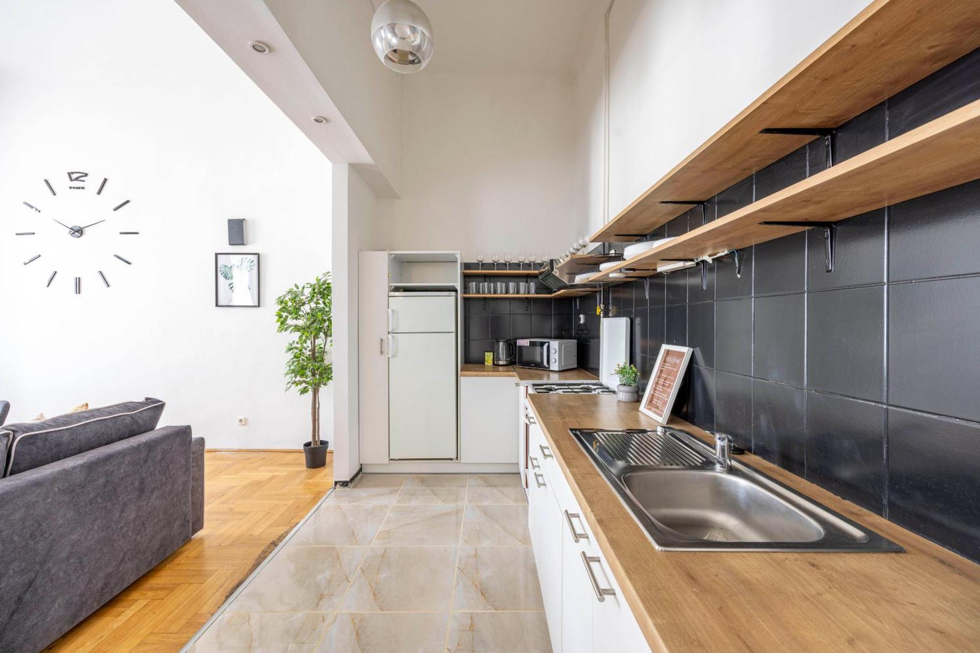 Super Central Cozy Home On The St. Stephen Road بودابست المظهر الخارجي الصورة